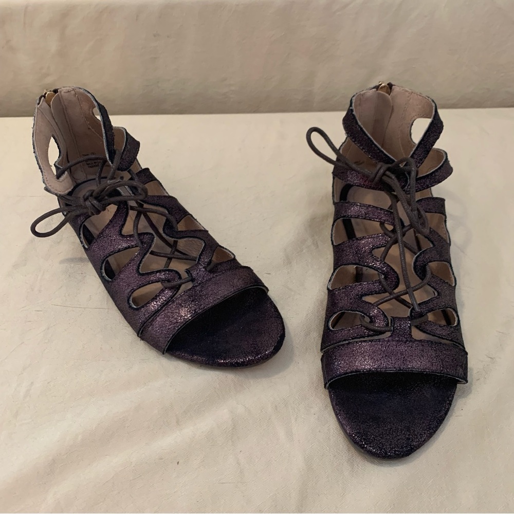 Jessica vegan gladiator sandals size 8